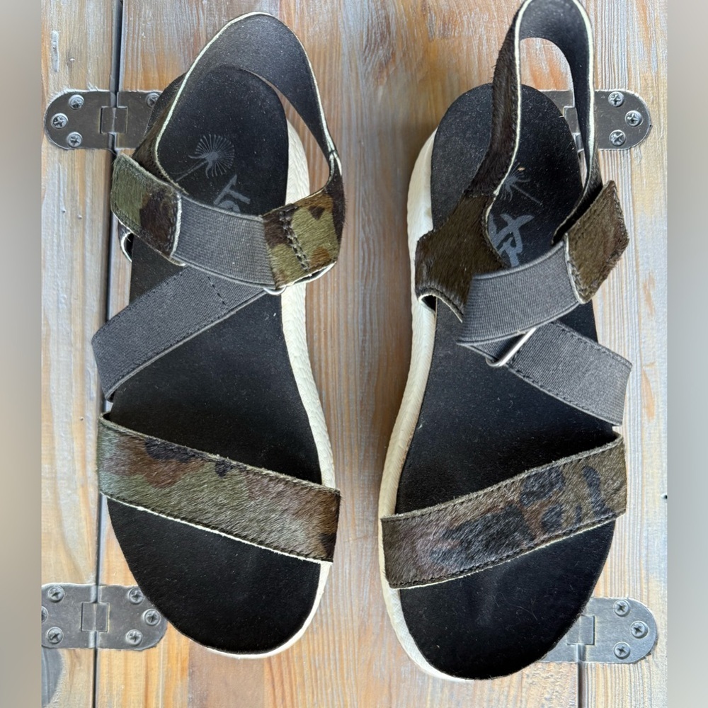 OTBT SIZE 7 Sierra Comfort Sandals In Green Camo With Cork and Foam Sole - Picture 4 of 8